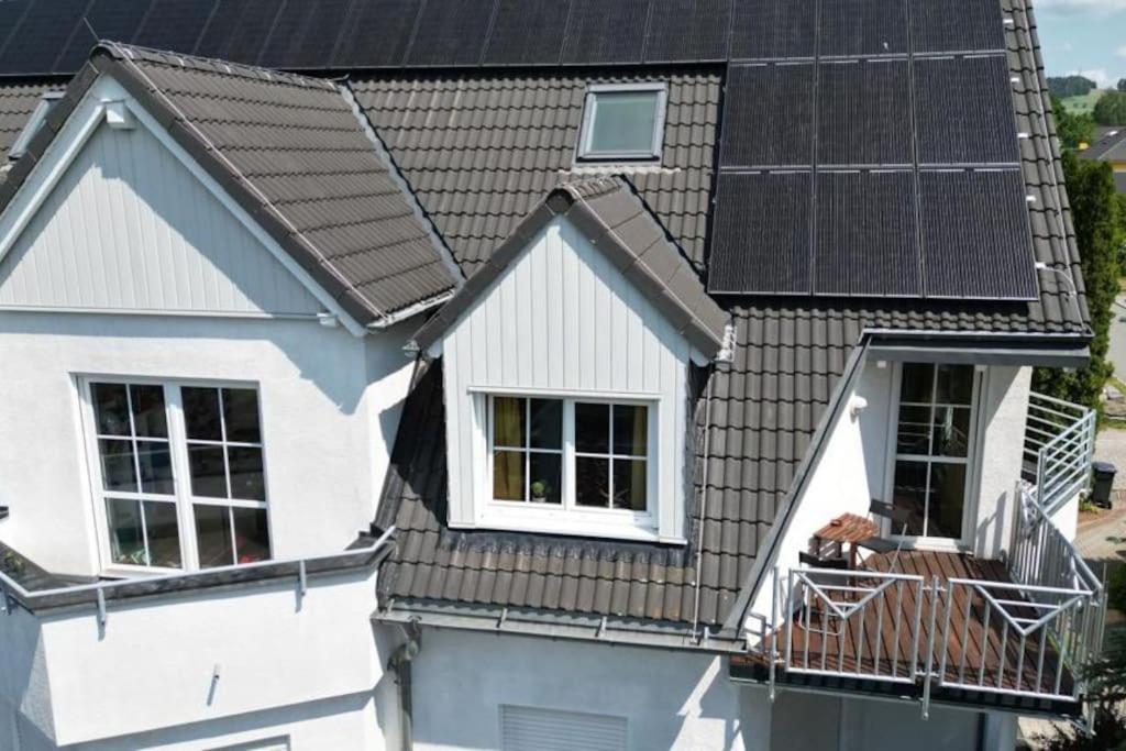 Ferienwohnung Fischer Mit E-Ladestation Direkt Am Haus Schwarzenberg  Luaran gambar