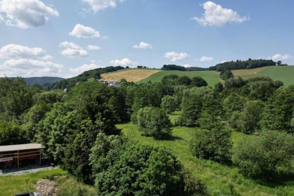 Ferienwohnung Fischer Mit E-Ladestation Direkt Am Haus Schwarzenberg  Luaran gambar